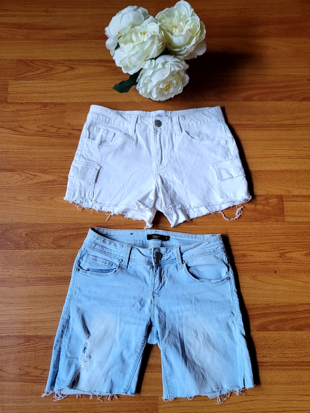 COMBO YMI SHORTS White Frayed Hem Denim Cargo & Light Blue Distressed Shorts